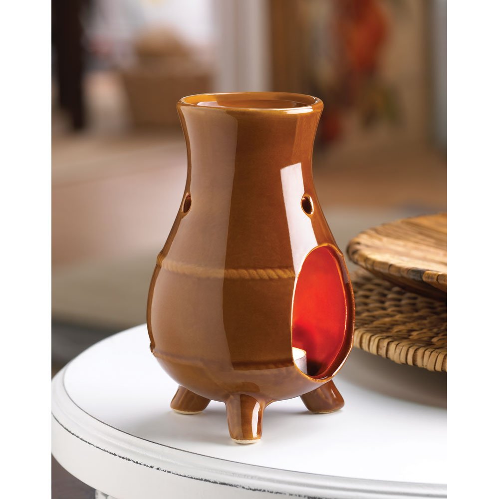 Earthen oven oil warmer