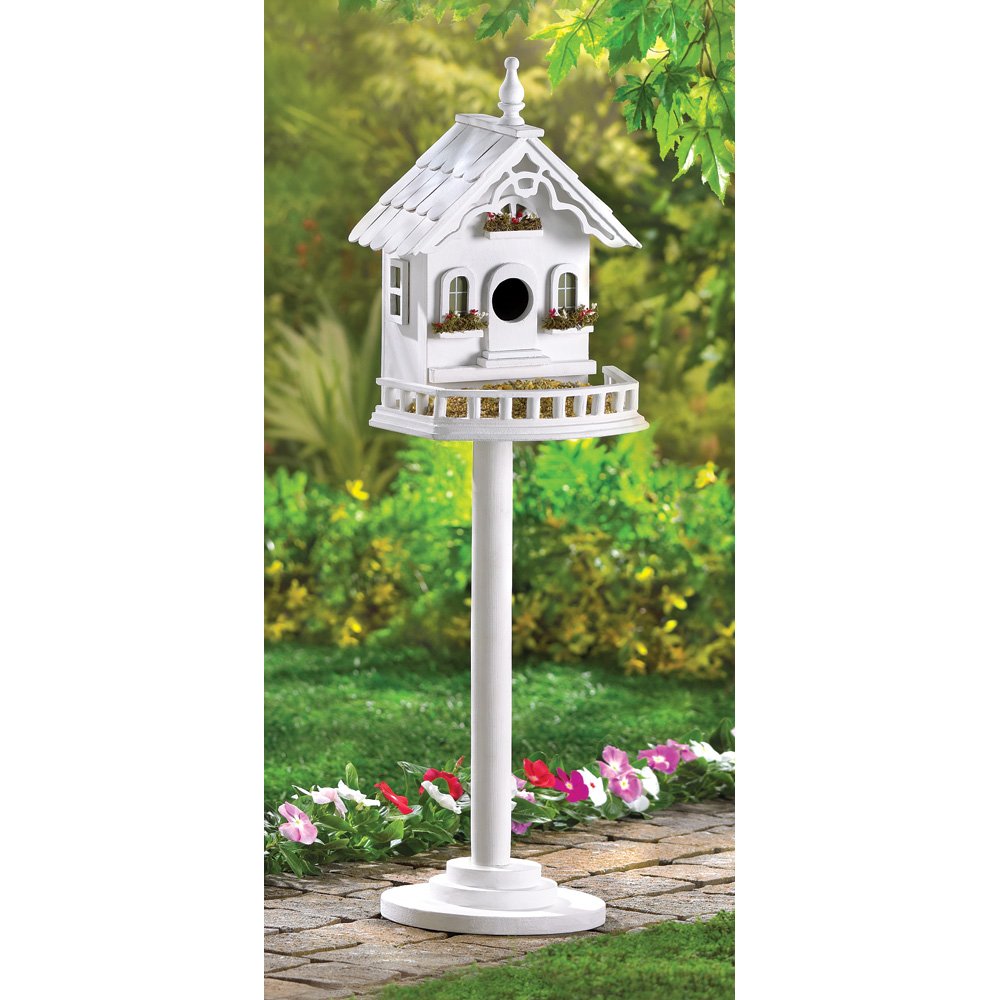 Freestanding victorian birdhou